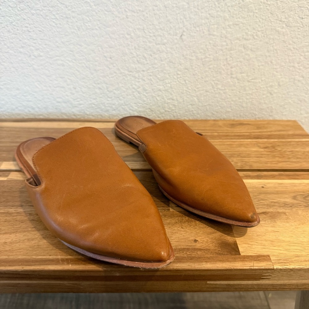 Madewell- The Gemma Leather Mule - Size 8.5
